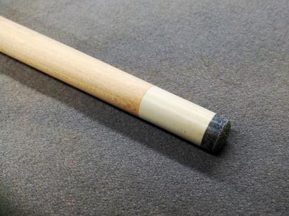 STANDARD 1-PIECE MAPLE CUE, 58